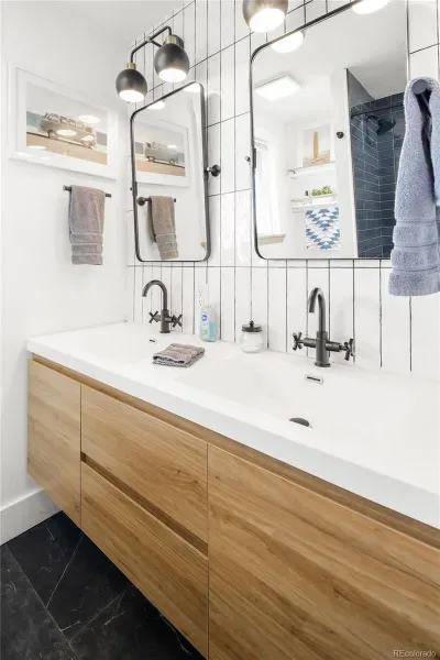 03262026161108 800 27