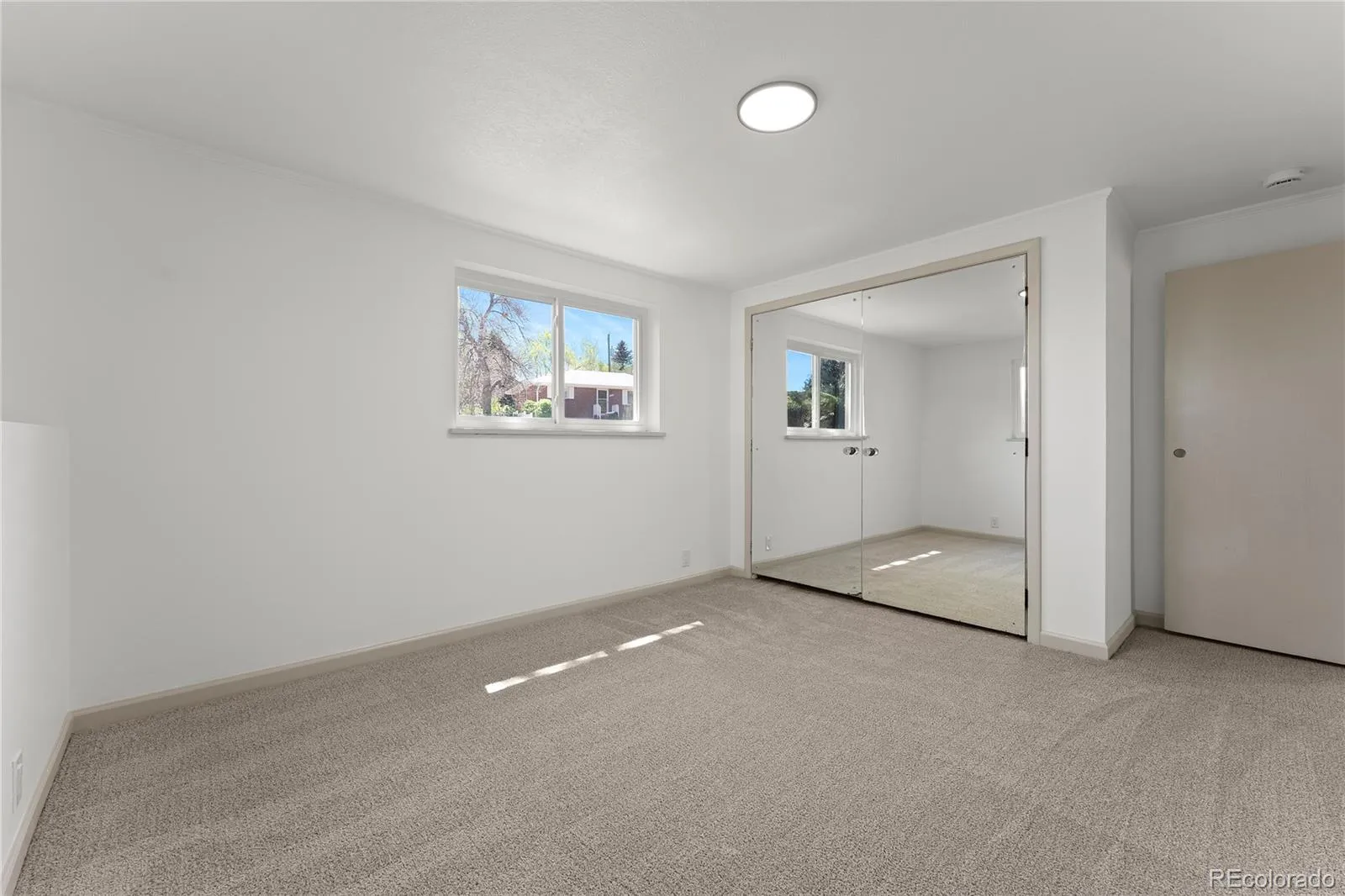 04162026224717 1600 32