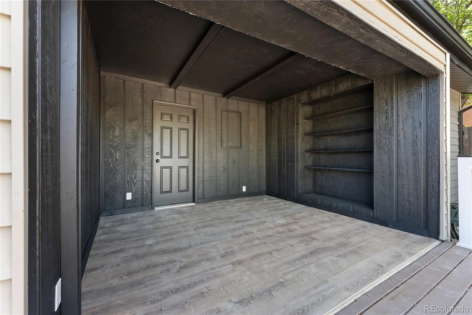 04162026224717 1600 38