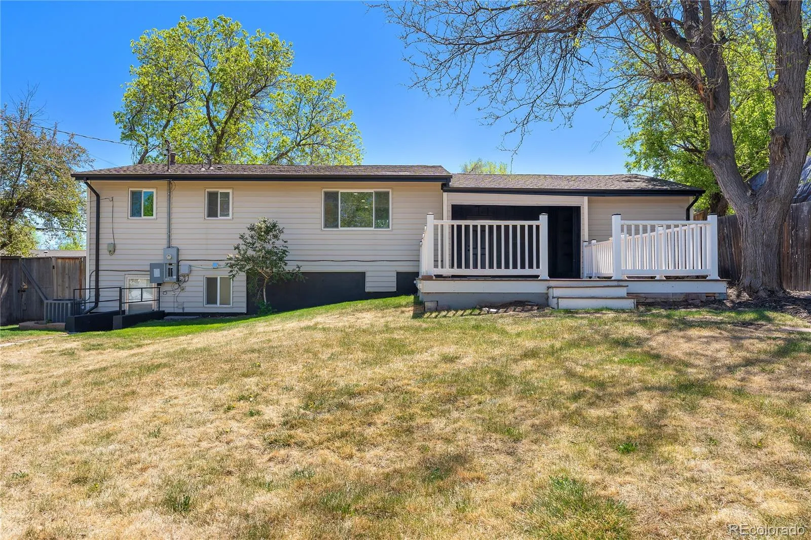 04162026224717 1600 40