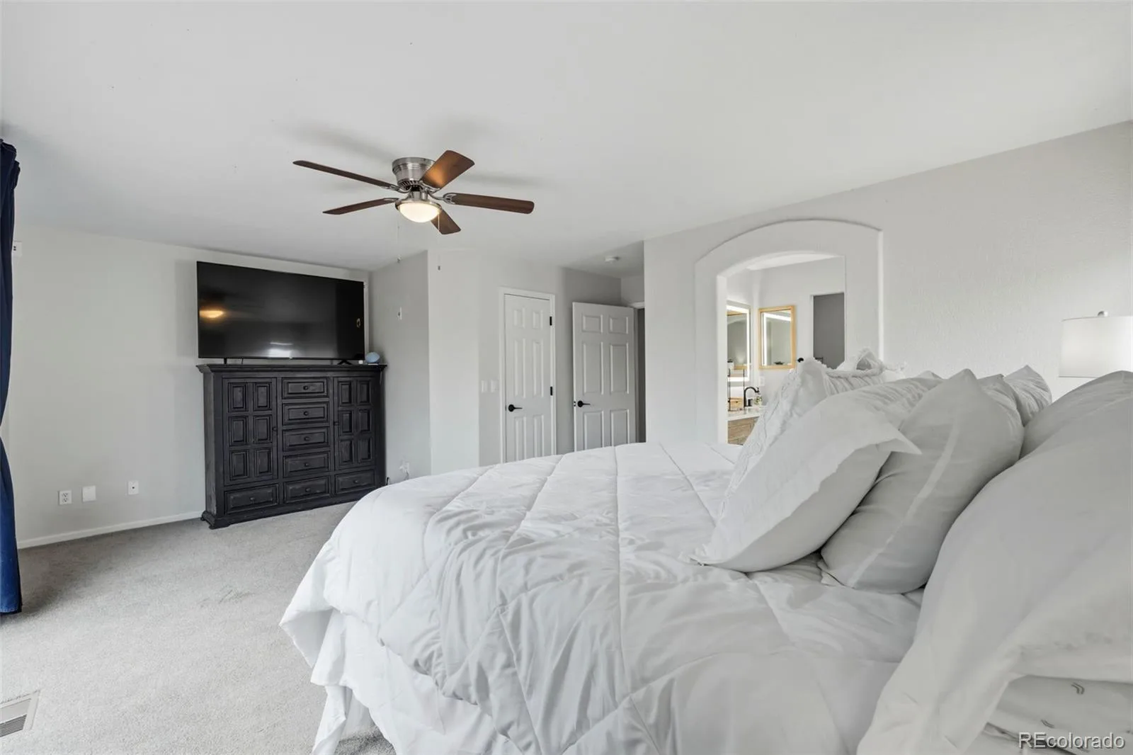 9151 Roadrunner Street Littleton CO 80129 | MLS #REC7113681 08202026121613 1600 17