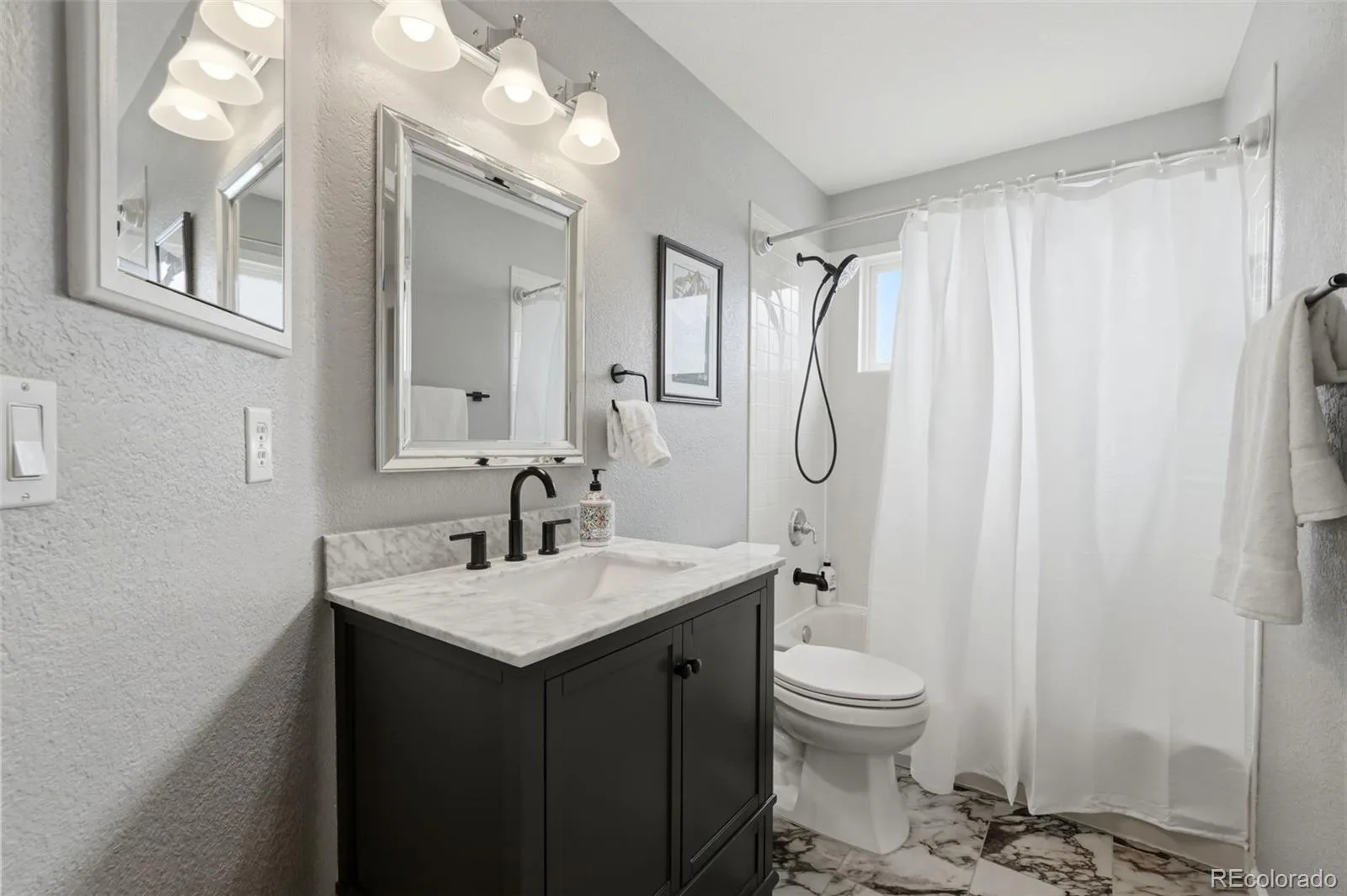 9151 Roadrunner Street Littleton CO 80129 | MLS #REC7113681 08202026121613 1600 28