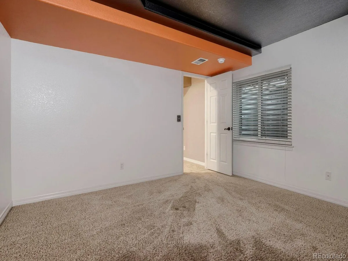 6969 S Rome Street Aurora CO 80016 MLS #REC7116155 06032026224502 1200 34