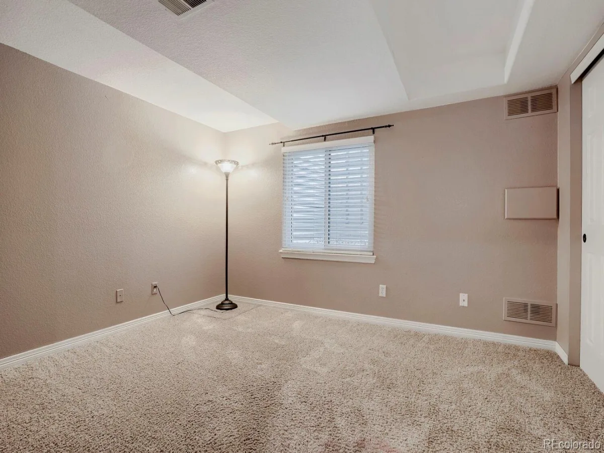 6969 S Rome Street Aurora CO 80016 MLS #REC7116155 06032026224502 1200 35