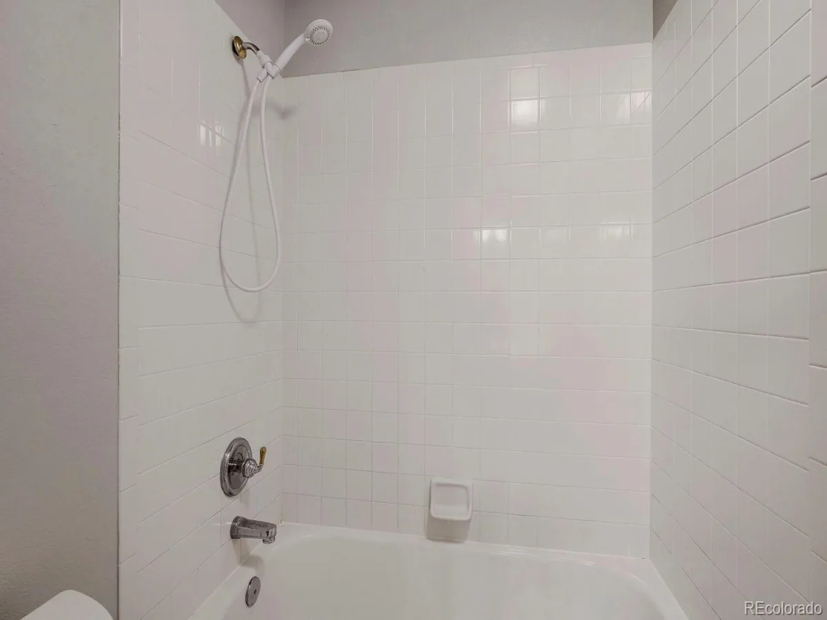 6969 S Rome Street Aurora CO 80016 | MLS #REC7116155 07292026182441 1200 29