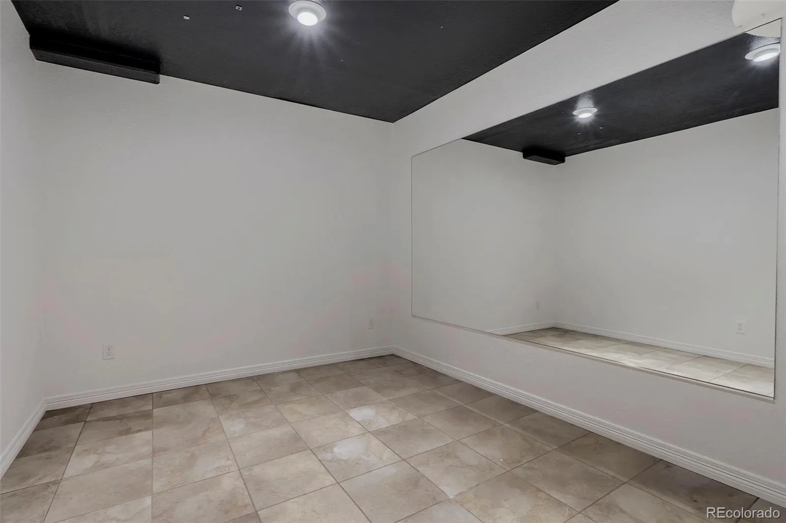 6969 S Rome Street Aurora CO 80016 | MLS #REC7116155 09222026190841 1600 38