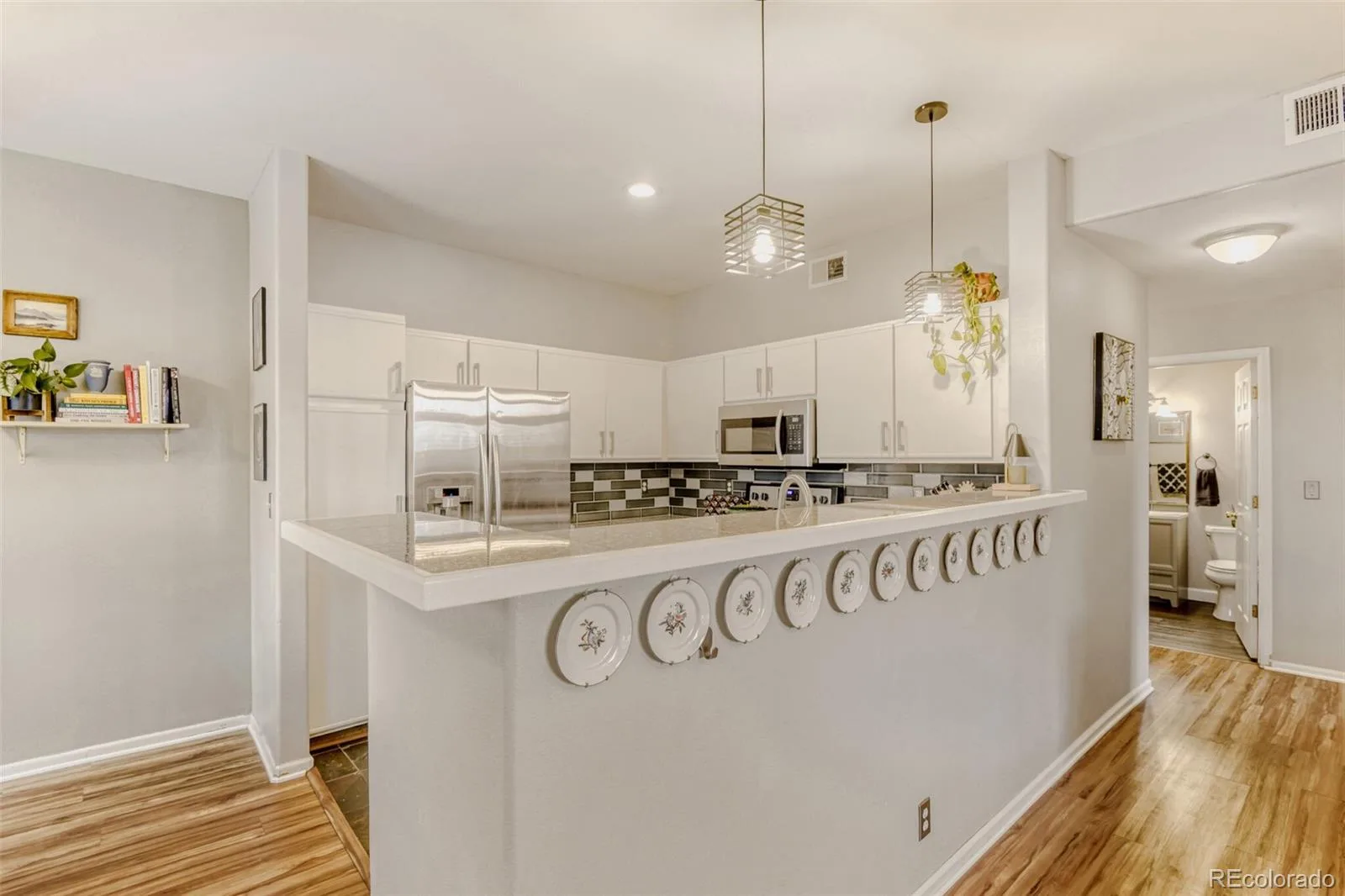 8500 E Jefferson Avenue #10G Denver CO 80237 MLS #REC7117753 06032026162821 1600 18