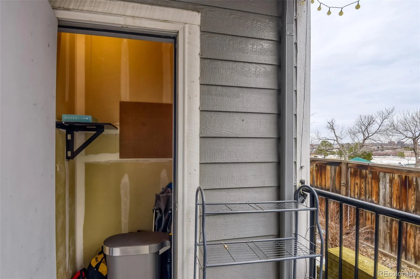 8500 E Jefferson Avenue #10G Denver CO 80237 MLS #REC7117753 06032026162821 1600 32