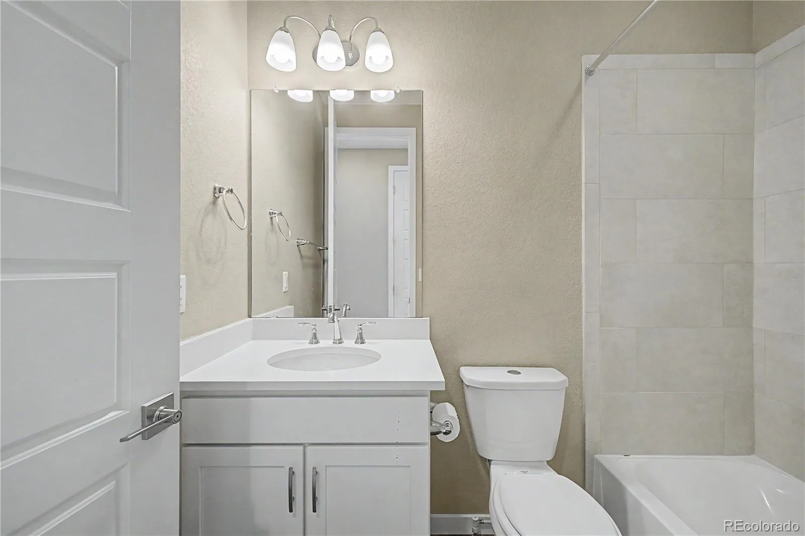 2579 Palau Way Castle Rock CO 80109 | MLS #REC7118303 08072026033740 1600 8
