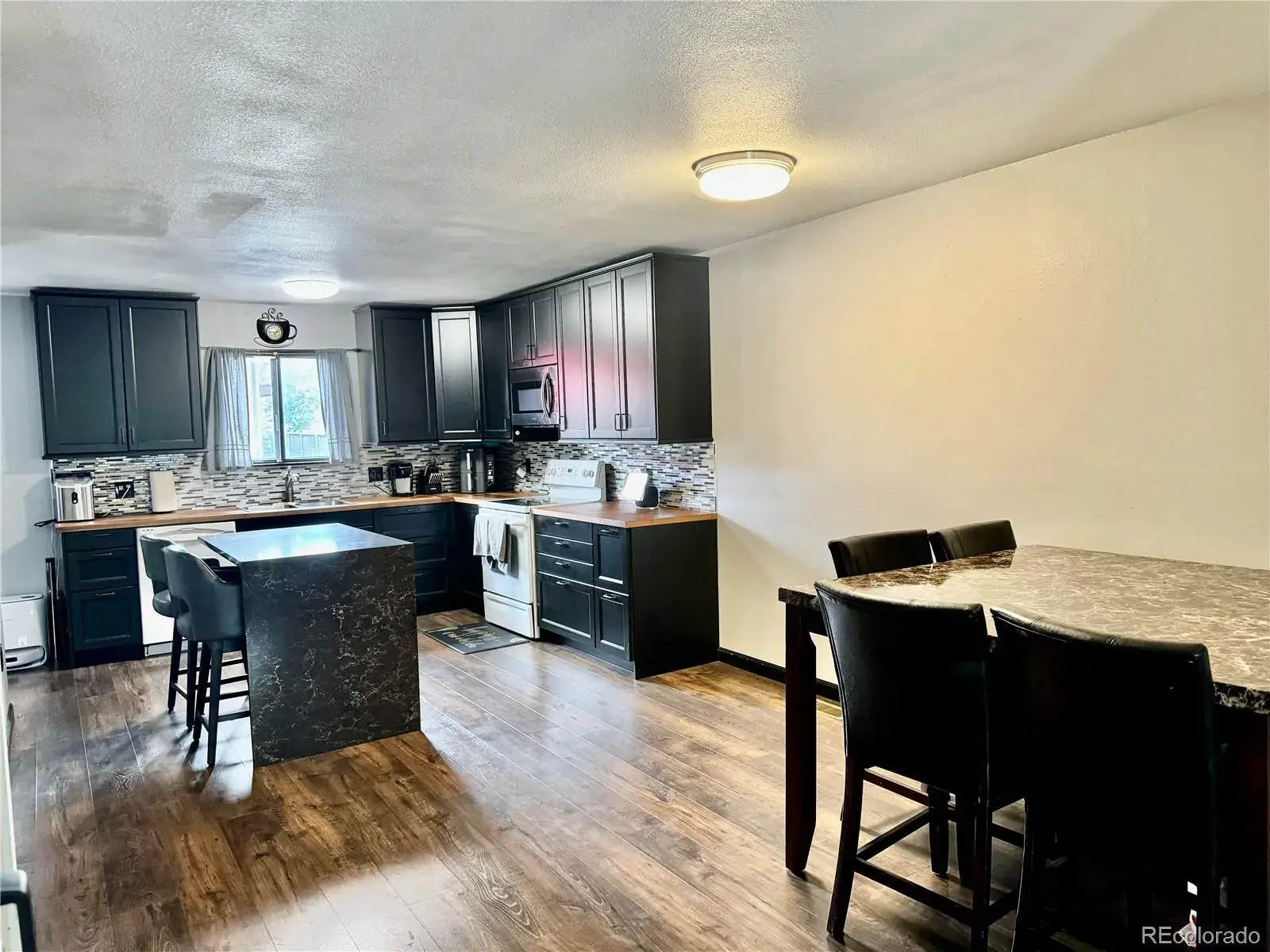 1254 S Reed Street #1 Lakewood CO 80232 MLS #REC7122681 01222026185518 1600 4