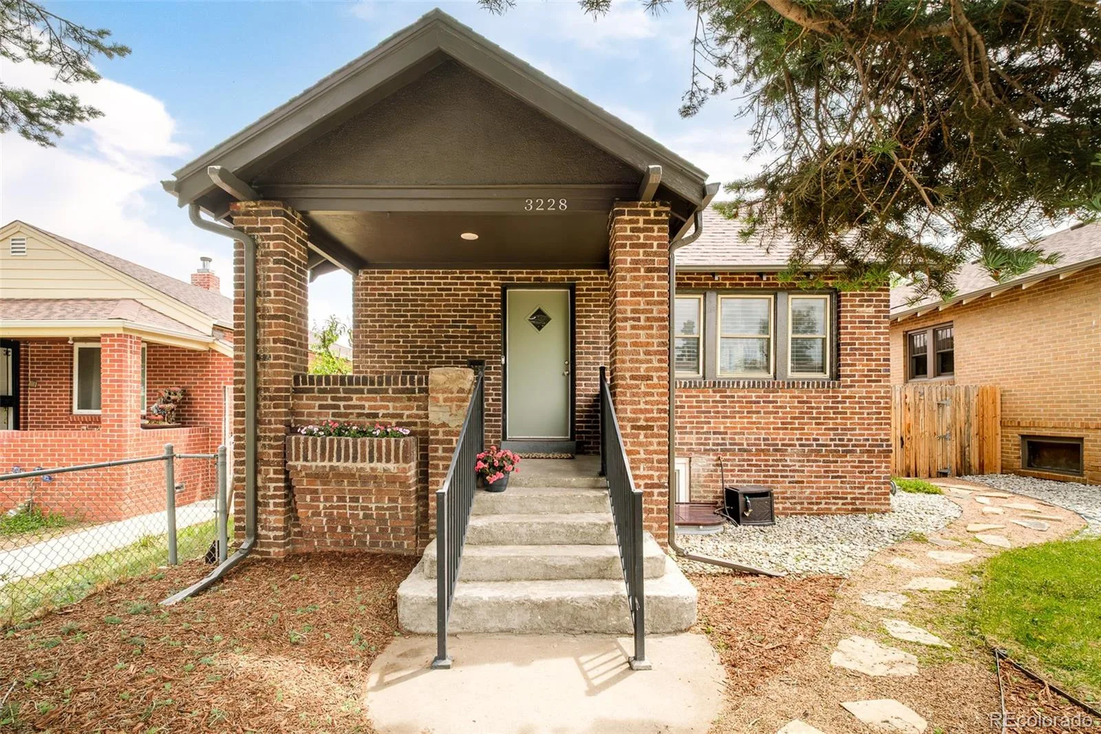 3228 N Fillmore Street Denver CO 80205 MLS #REC7122740 06092026202903 1600 0