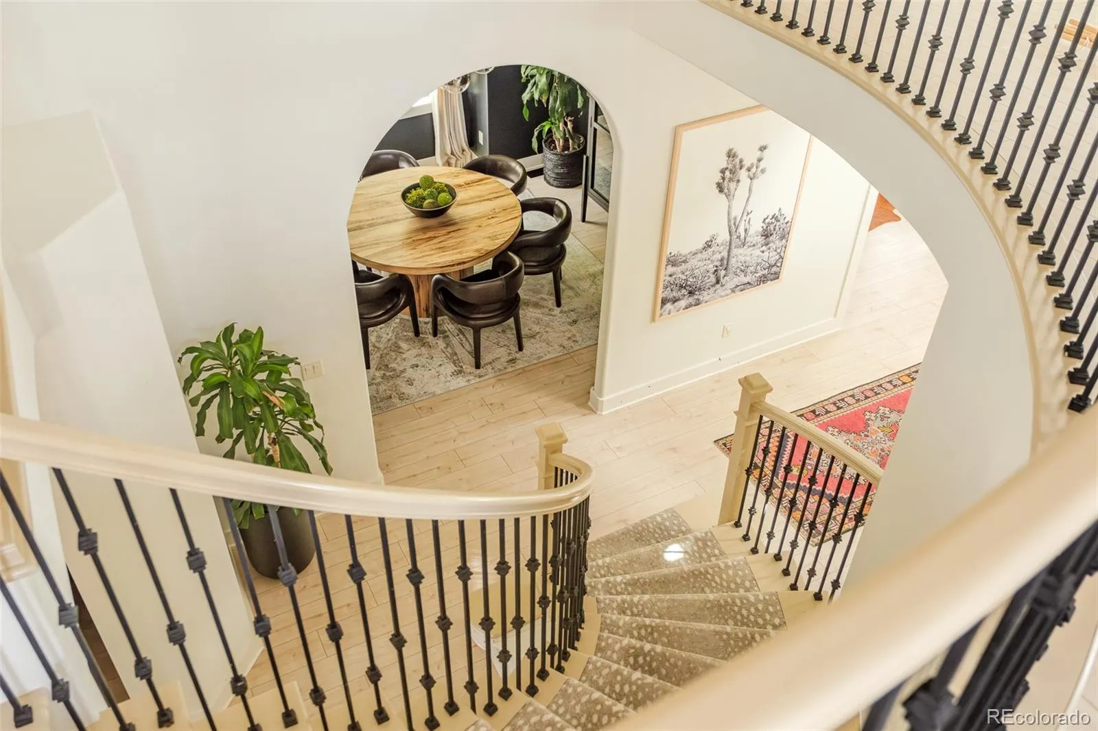 3050 S Bellaire Street Denver CO 80222 MLS #REC7123303 05222026222216 1600 18