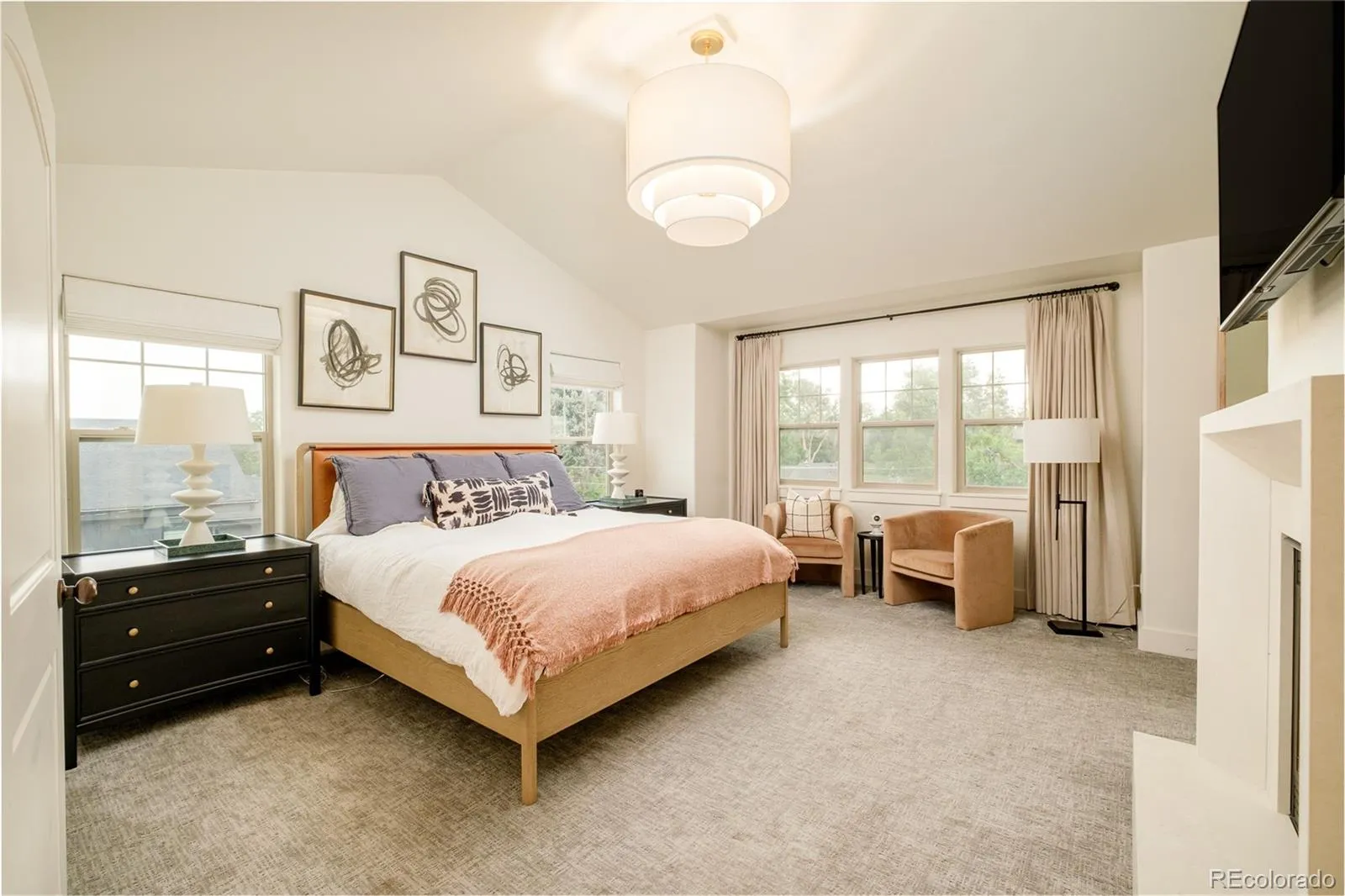 3050 S Bellaire Street Denver CO 80222 MLS #REC7123303 05222026222216 1600 19
