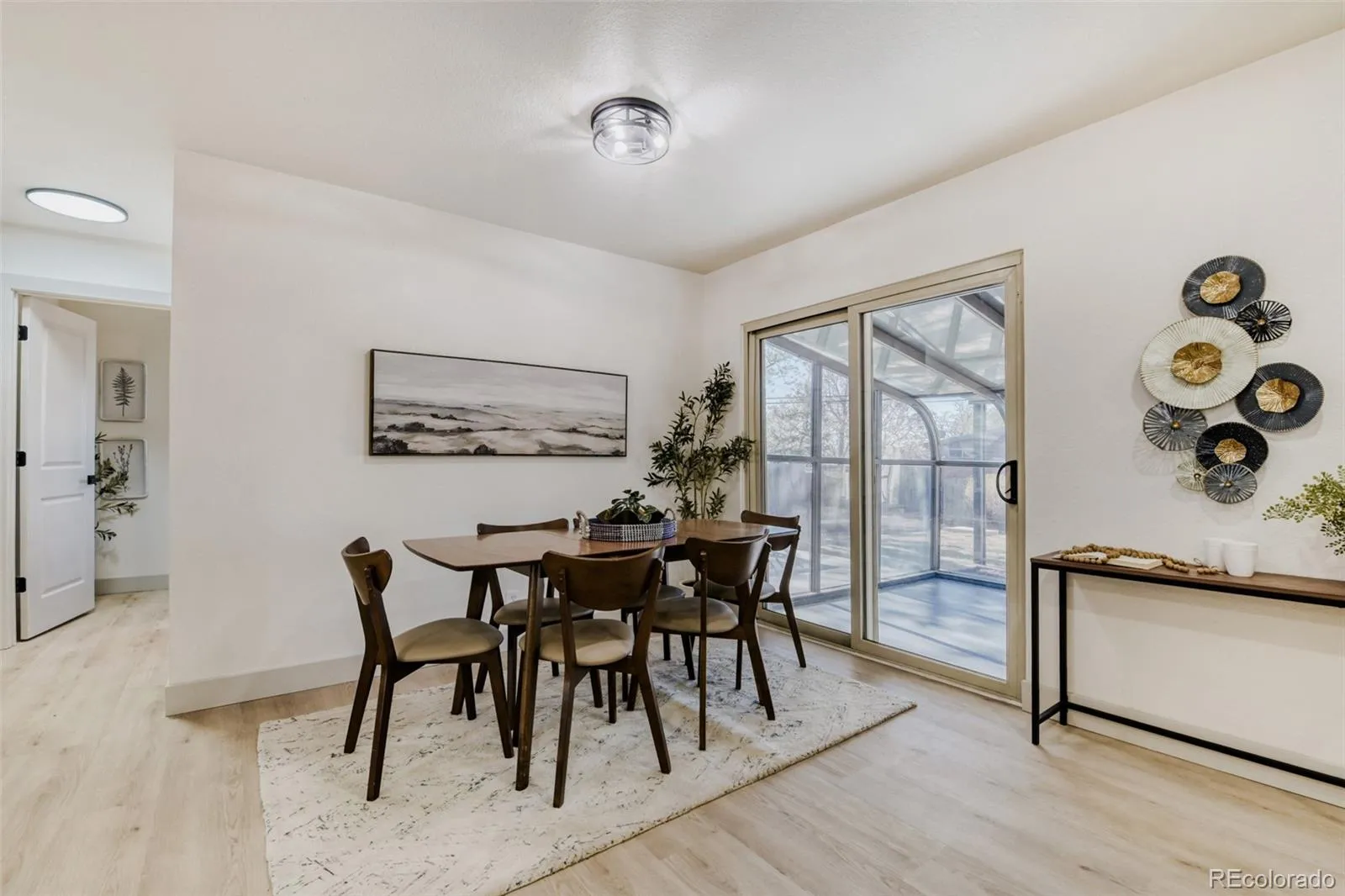 04162026201058 1600 7