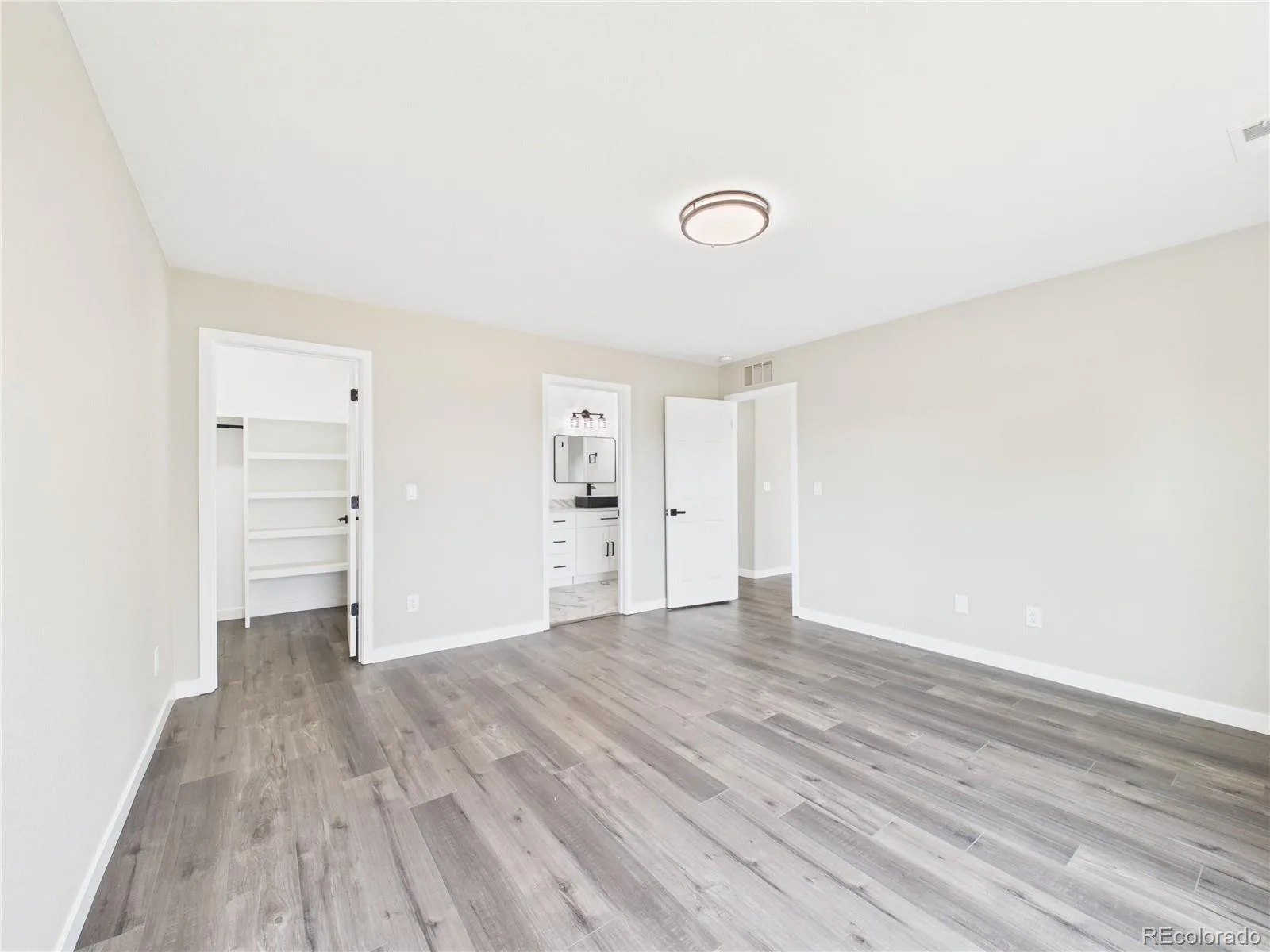 14606 E 26th Place Aurora CO 80011 | MLS #REC7125351 08112026172736 1600 26