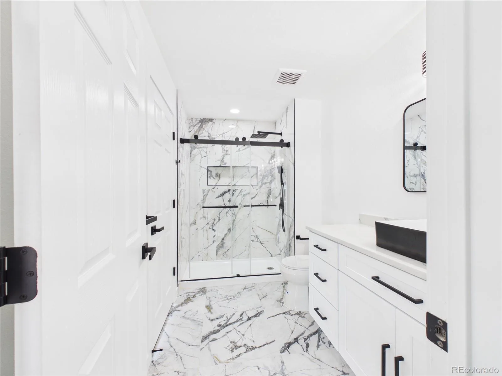 14606 E 26th Place Aurora CO 80011 | MLS #REC7125351 08112026172736 1600 28