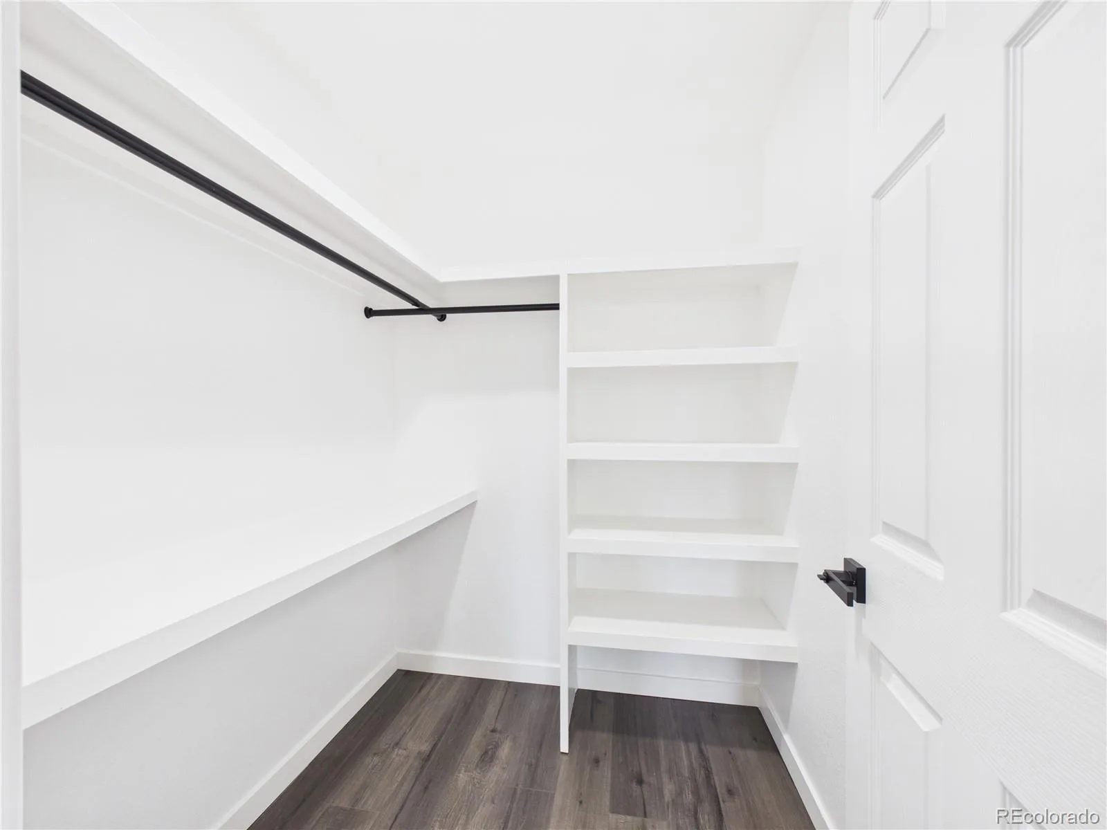 14606 E 26th Place Aurora CO 80011 | MLS #REC7125351 08112026172736 1600 37