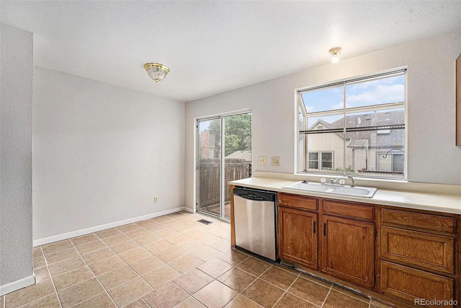 3061 W 107th Place #F Westminster CO 80031 MLS #REC7125990 09242025020428 1600 5