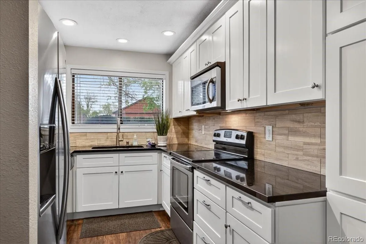 433 Wright Street #101 Lakewood CO 80228 MLS #REC7128942 05162026041247 1200 1