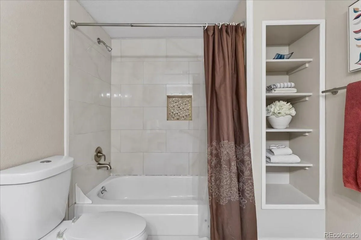 433 Wright Street #101 Lakewood CO 80228 MLS #REC7128942 05162026041247 1200 12