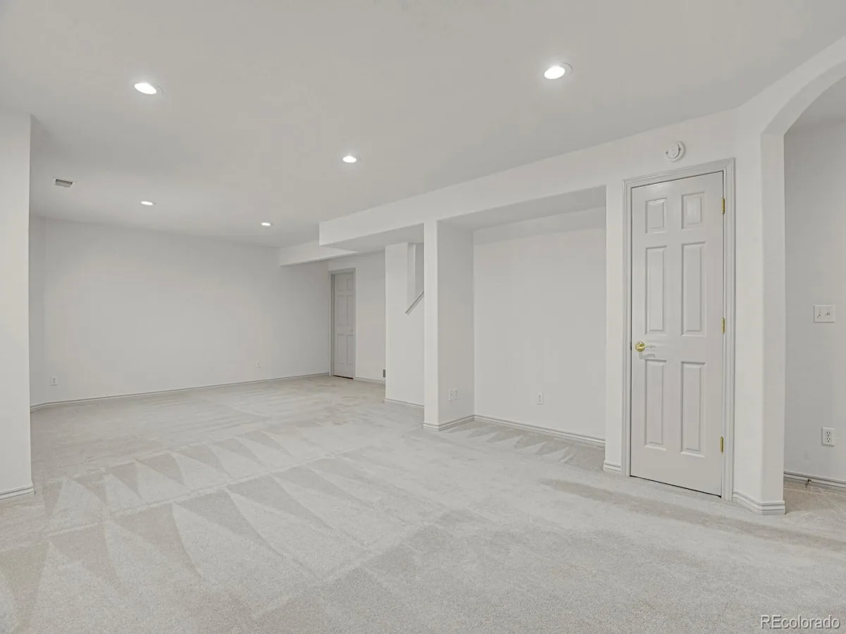 1869 S Lamar Court Lakewood CO 80232 MLS #REC7129739 06122026074223 1200 33