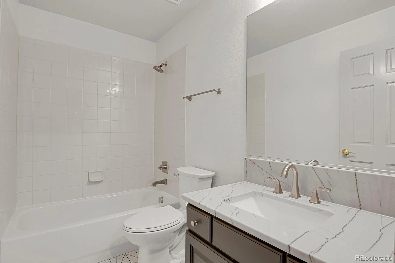 1869 S Lamar Court Lakewood CO 80232 MLS #REC7129739 06122026074223 1600 35
