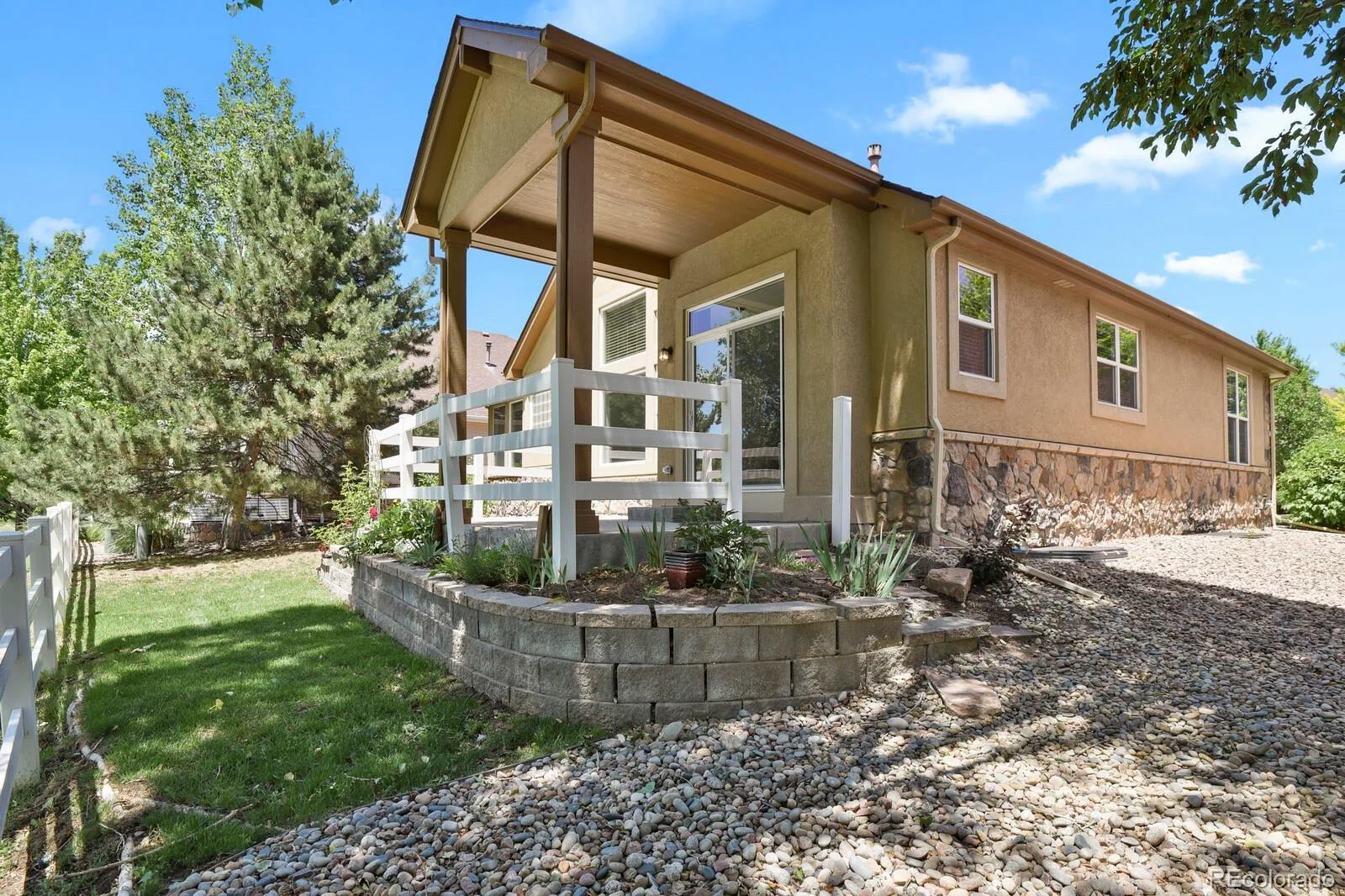 1869 S Lamar Court Lakewood CO 80232 MLS #REC7129739 06122026074223 1600 42