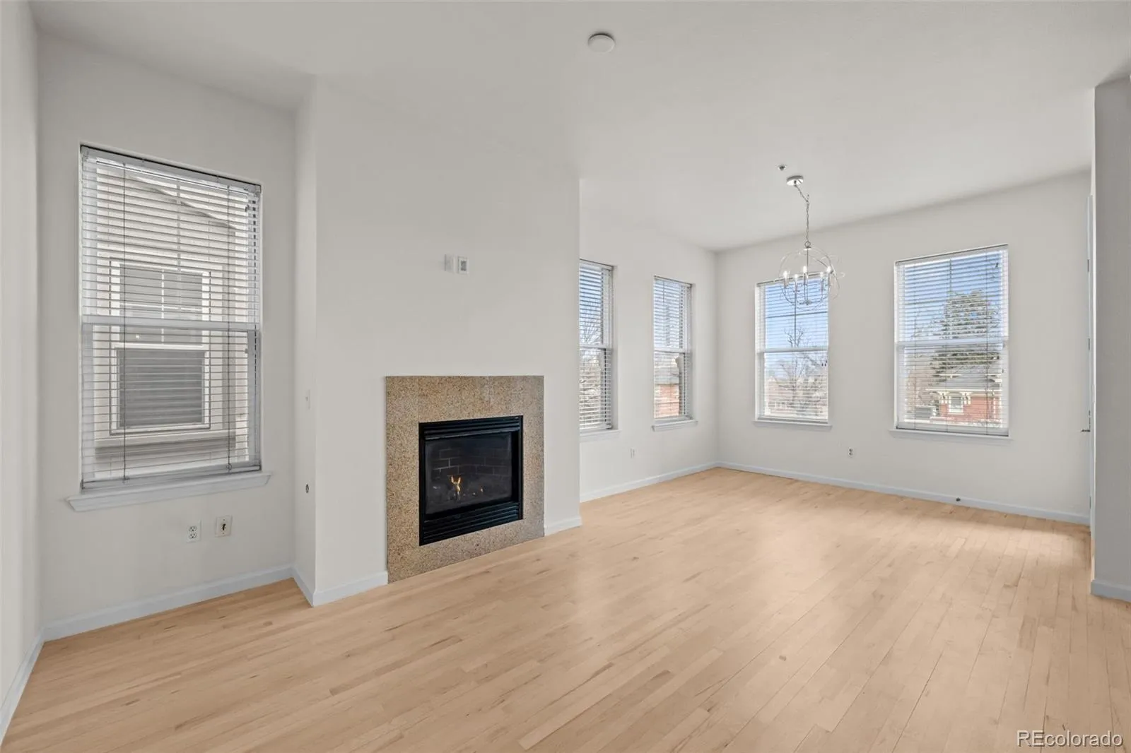 04212026193505 1600 13