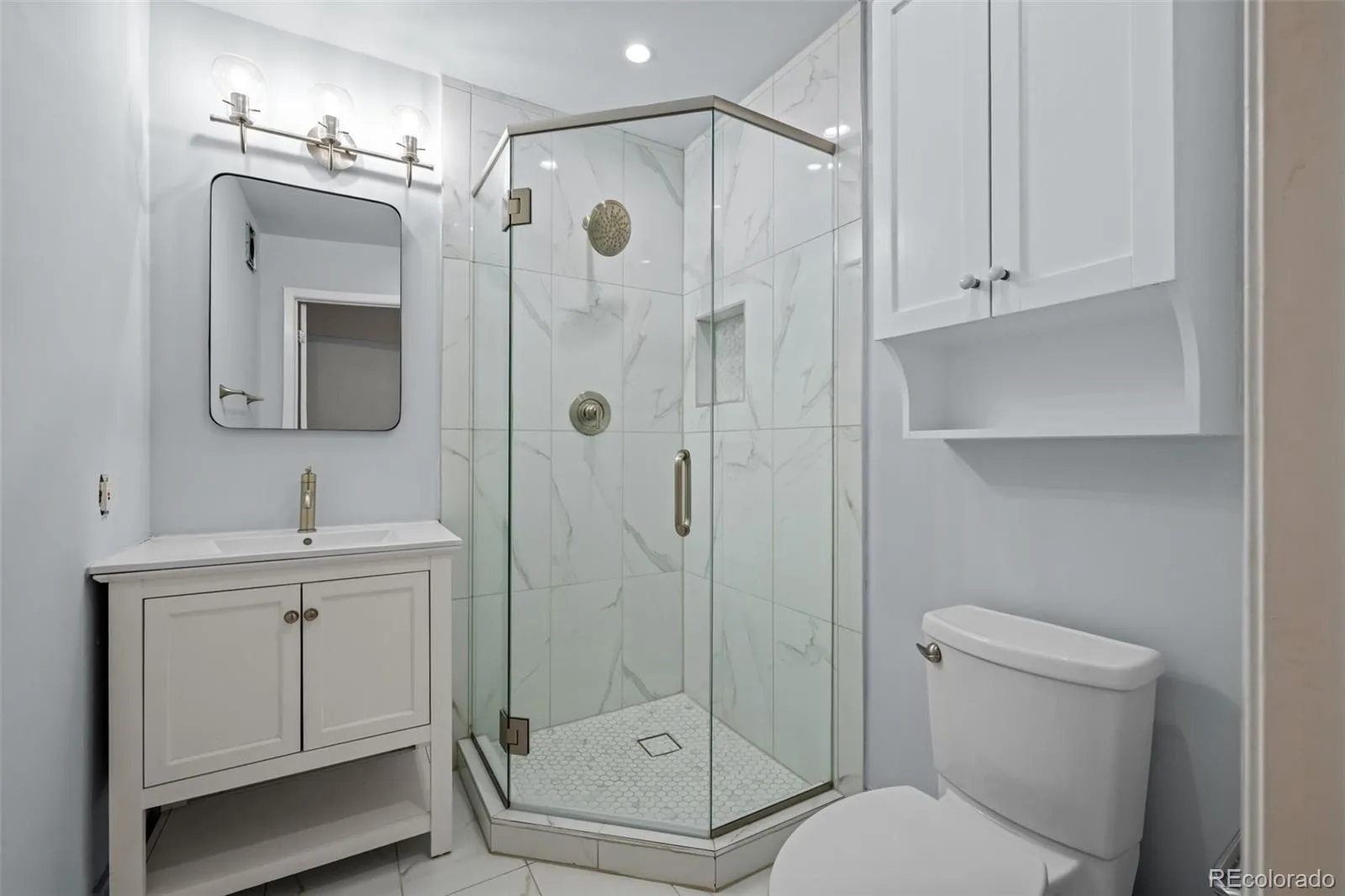 04212026193505 1600 31