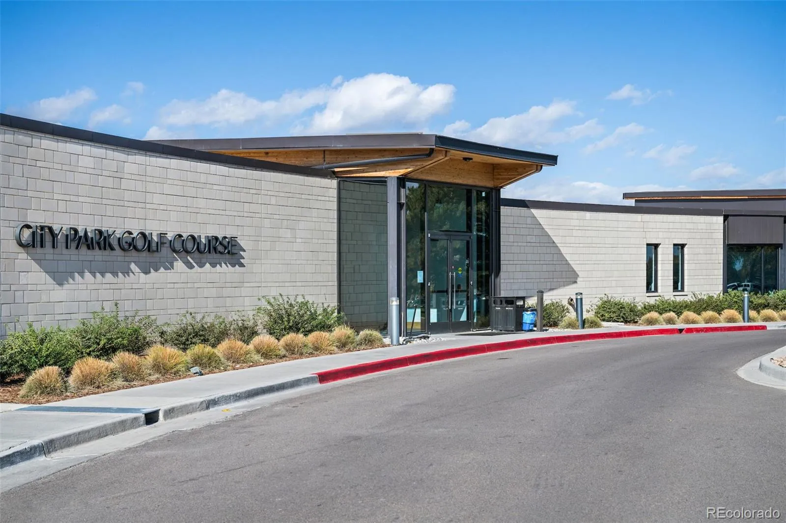 04212026193505 1600 45