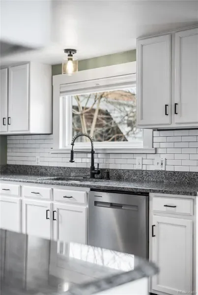 03202026175633 800 16