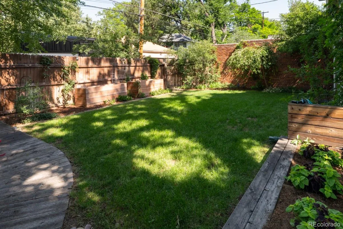1325 Bellaire Street Denver CO 80220 MLS #REC7131120 06182026234633 1200 29