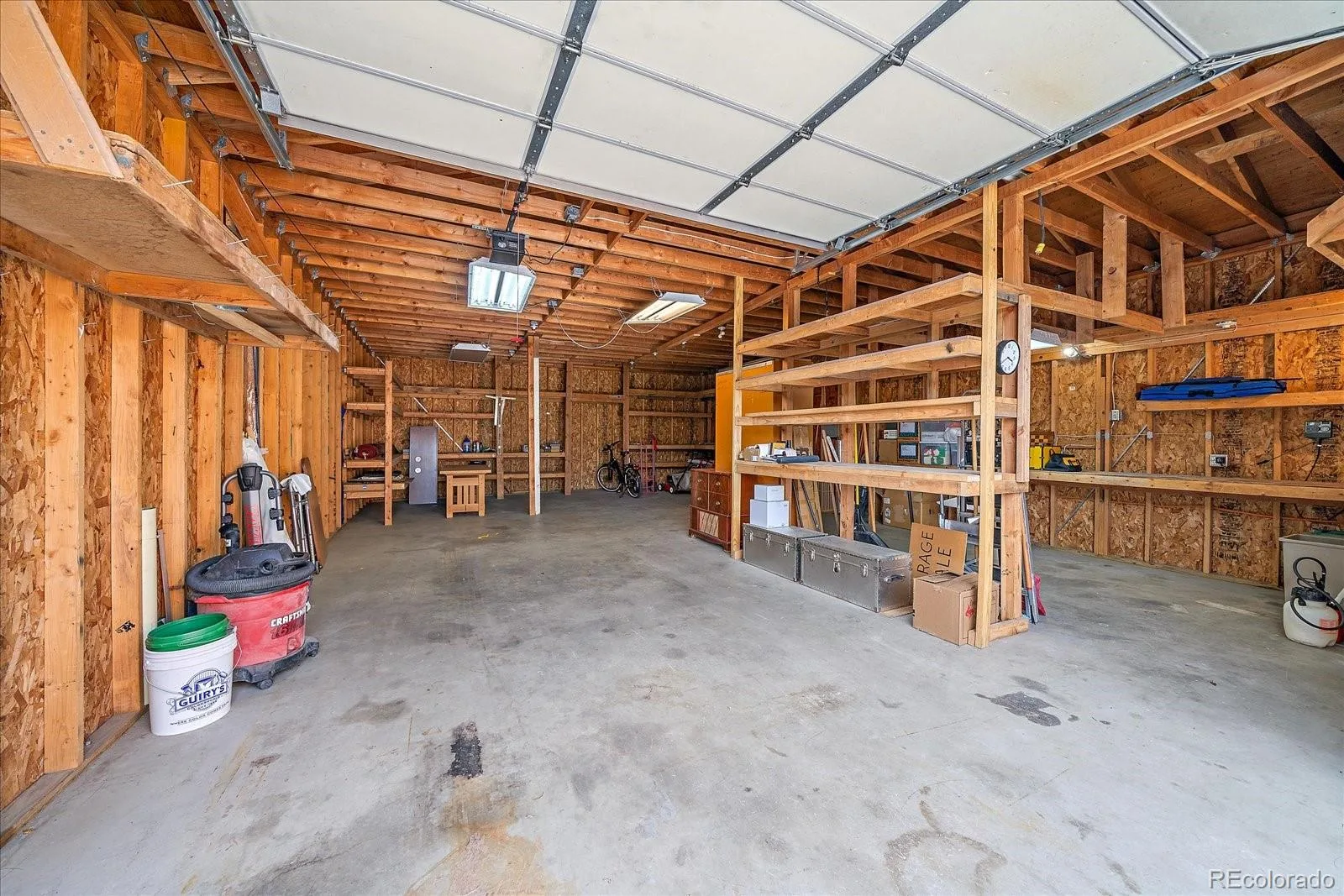 1070 W Oxford Avenue Englewood CO 80110 | MLS #REC7131689 09232026234619 1600 33