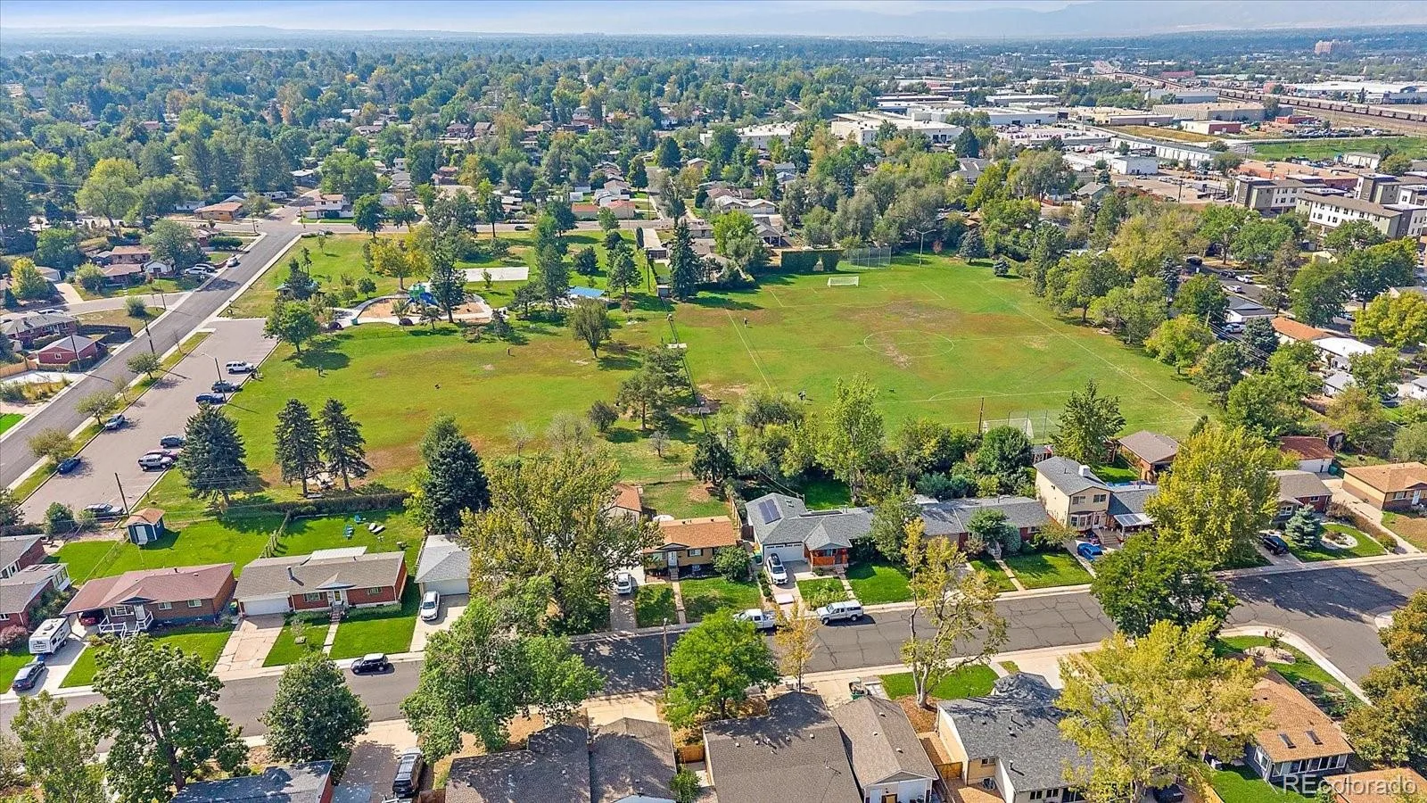 1070 W Oxford Avenue Englewood CO 80110 | MLS #REC7131689 09232026234619 1600 42