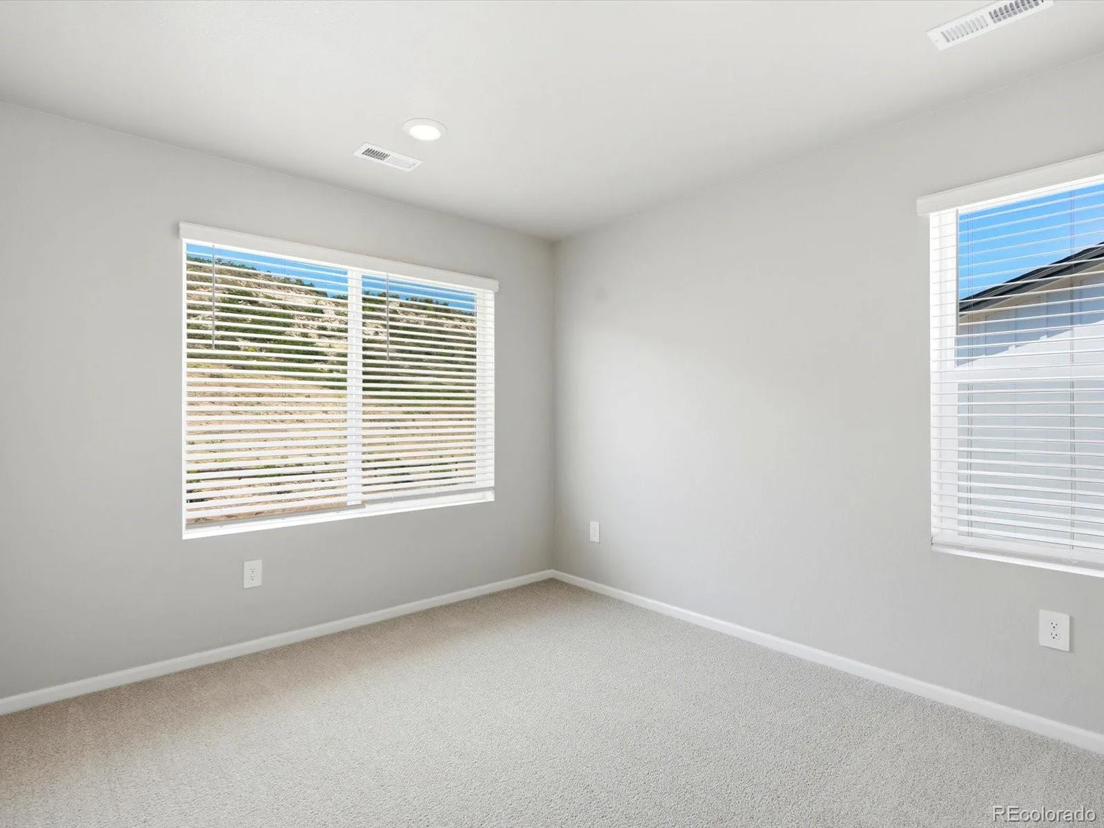 4702 Cloudburst Lane Morrison CO 80465 | MLS #REC7131756 08192026175000 1600 24