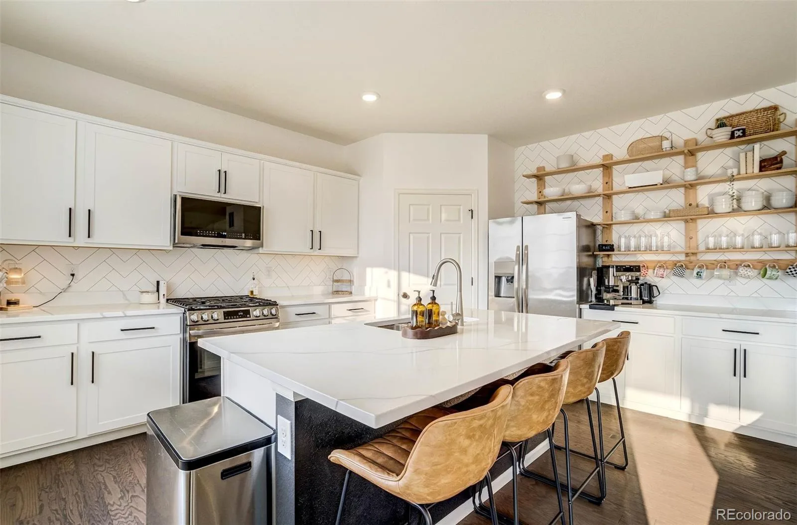 22521 E Radcliff Drive Aurora CO 80015 MLS #REC7132495 06252026234814 1600 12