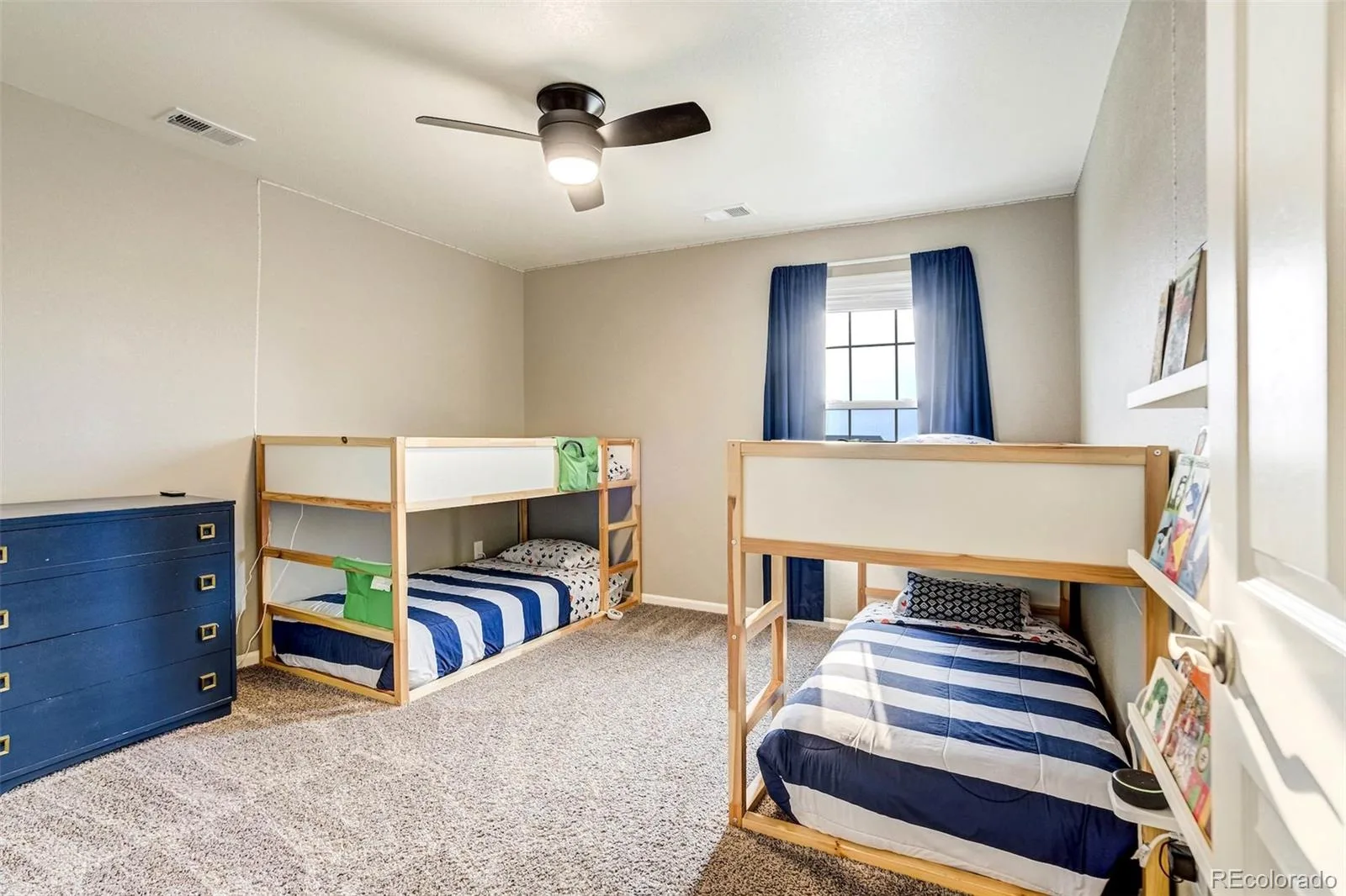 22521 E Radcliff Drive Aurora CO 80015 MLS #REC7132495 06252026234814 1600 24