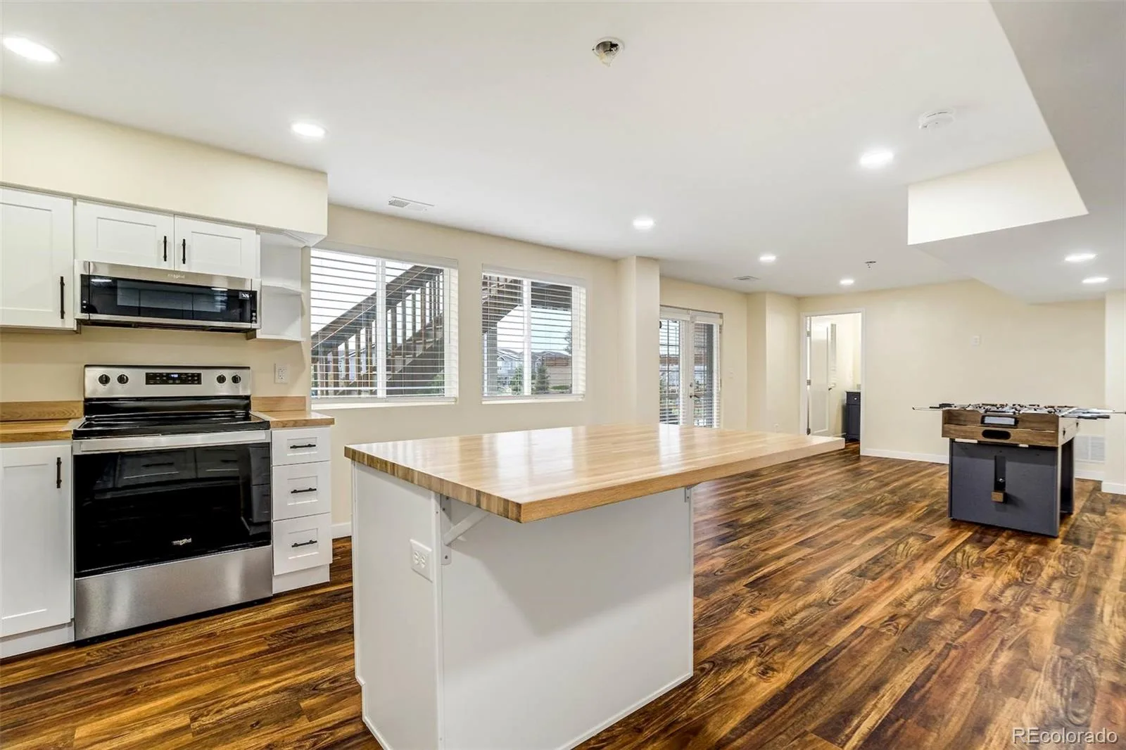 22521 E Radcliff Drive Aurora CO 80015 MLS #REC7132495 06252026234814 1600 39