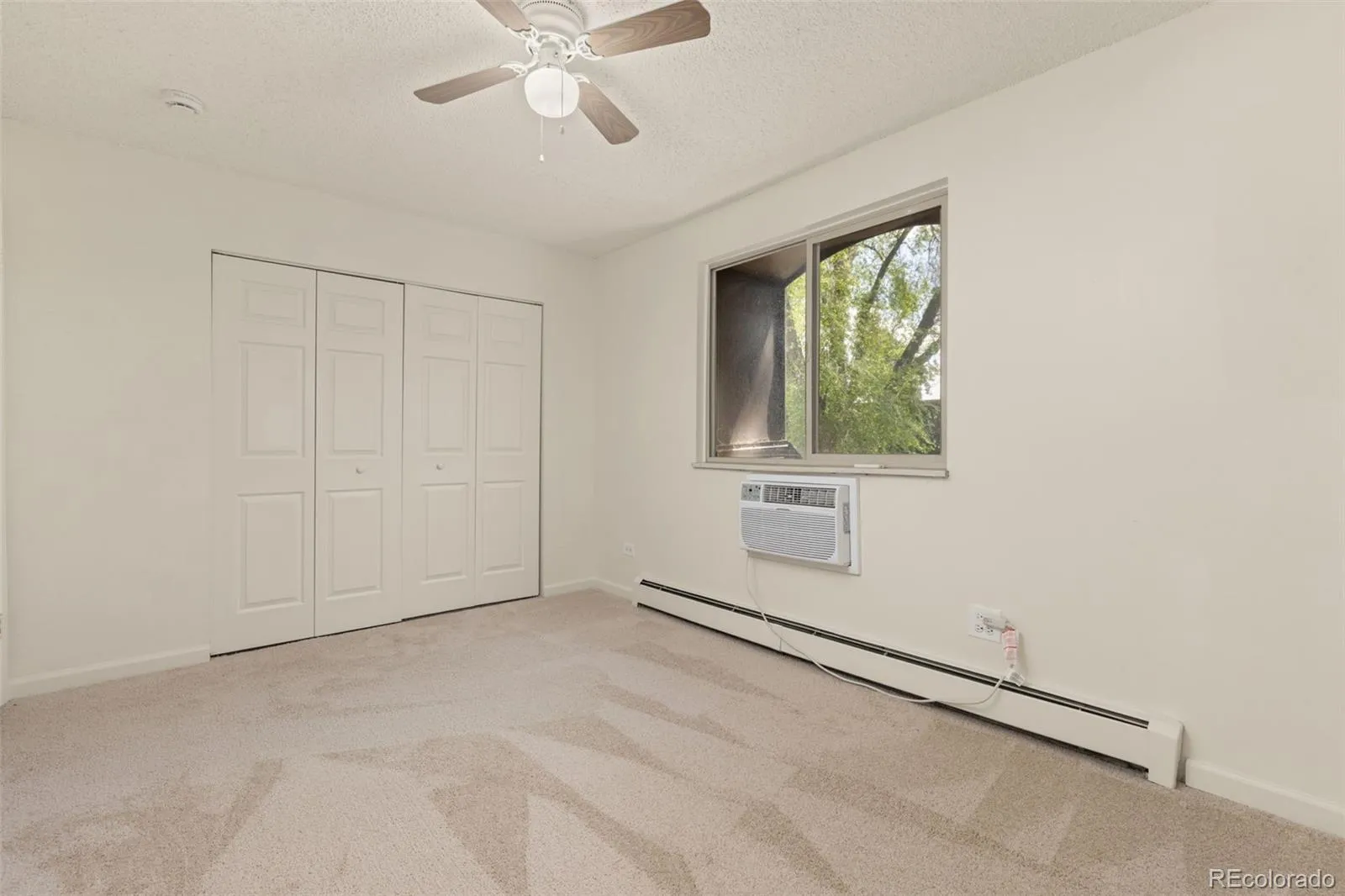 8060 W 9th Avenue #207 Lakewood CO 80214 MLS #REC7132662 05142026155413 1600 12