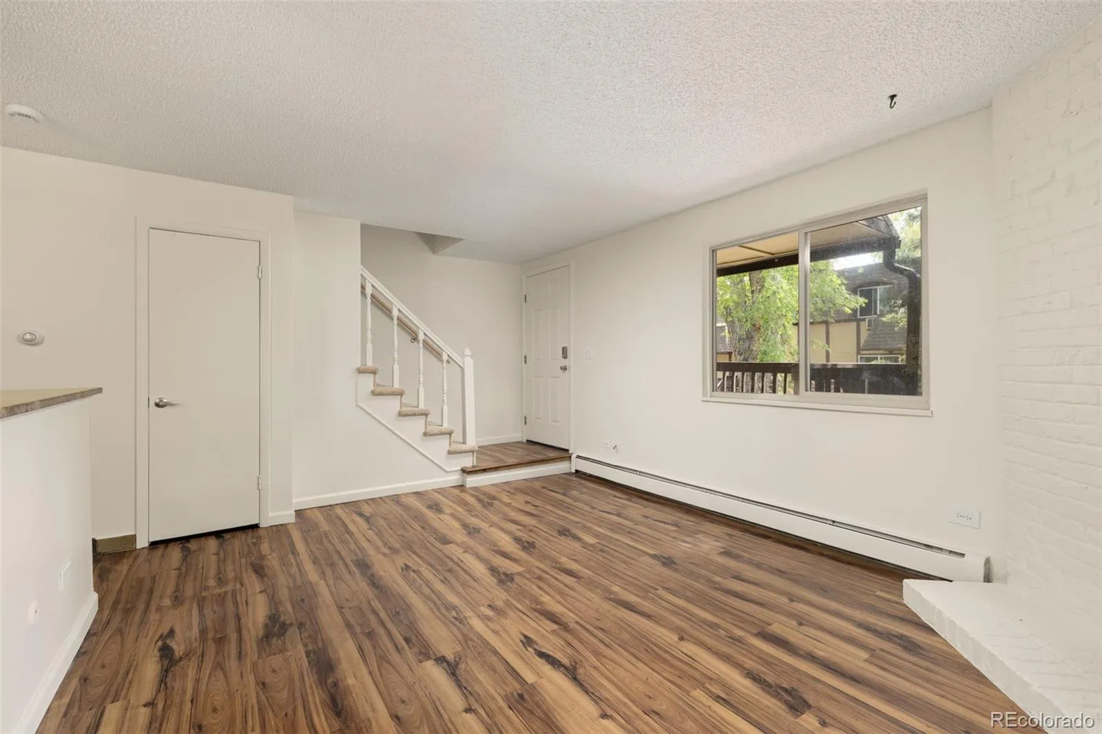8060 W 9th Avenue #207 Lakewood CO 80214 MLS #REC7132662 05142026155413 1600 6