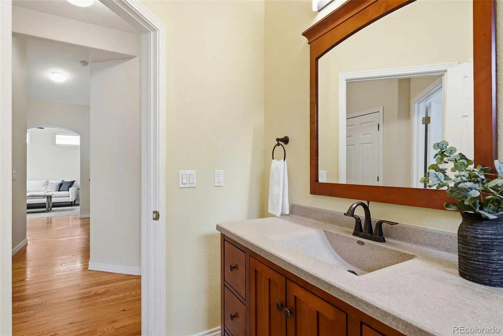 1004 Boxelder Circle Longmont CO 80503 MLS #REC7132798 05202026001208 1600 23