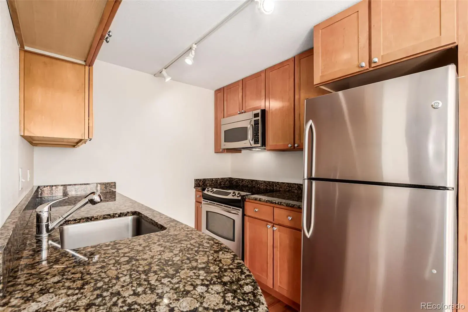 1150 Vine Street #1003 Denver CO 80206 MLS #REC7132969 02072026014042 1600 11