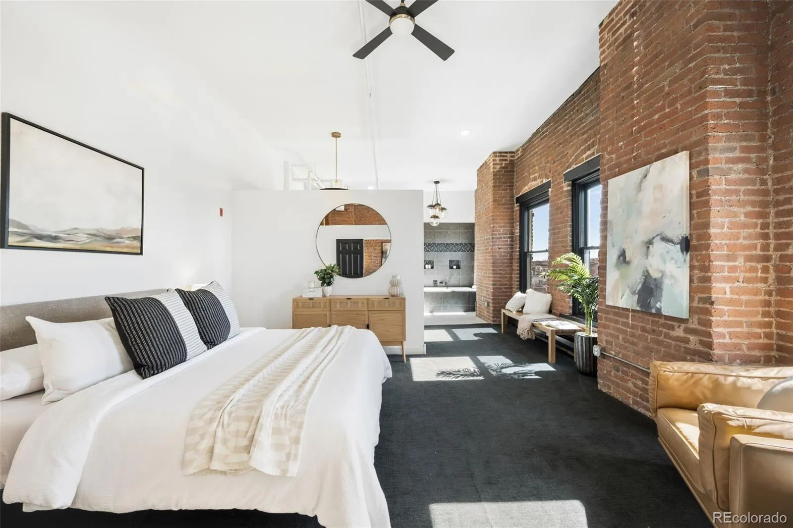 04152026193536 1600 2