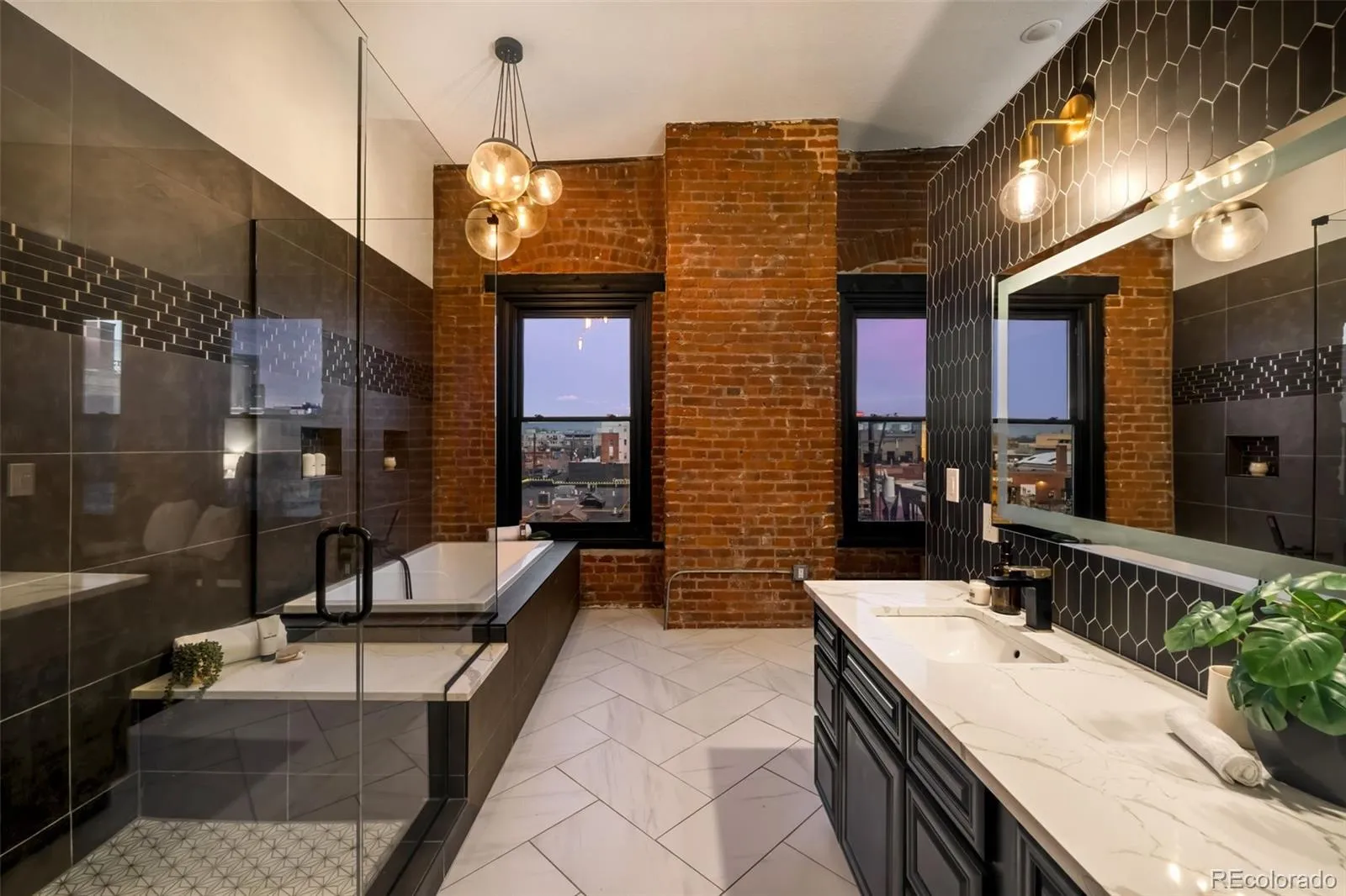 04152026193536 1600 28