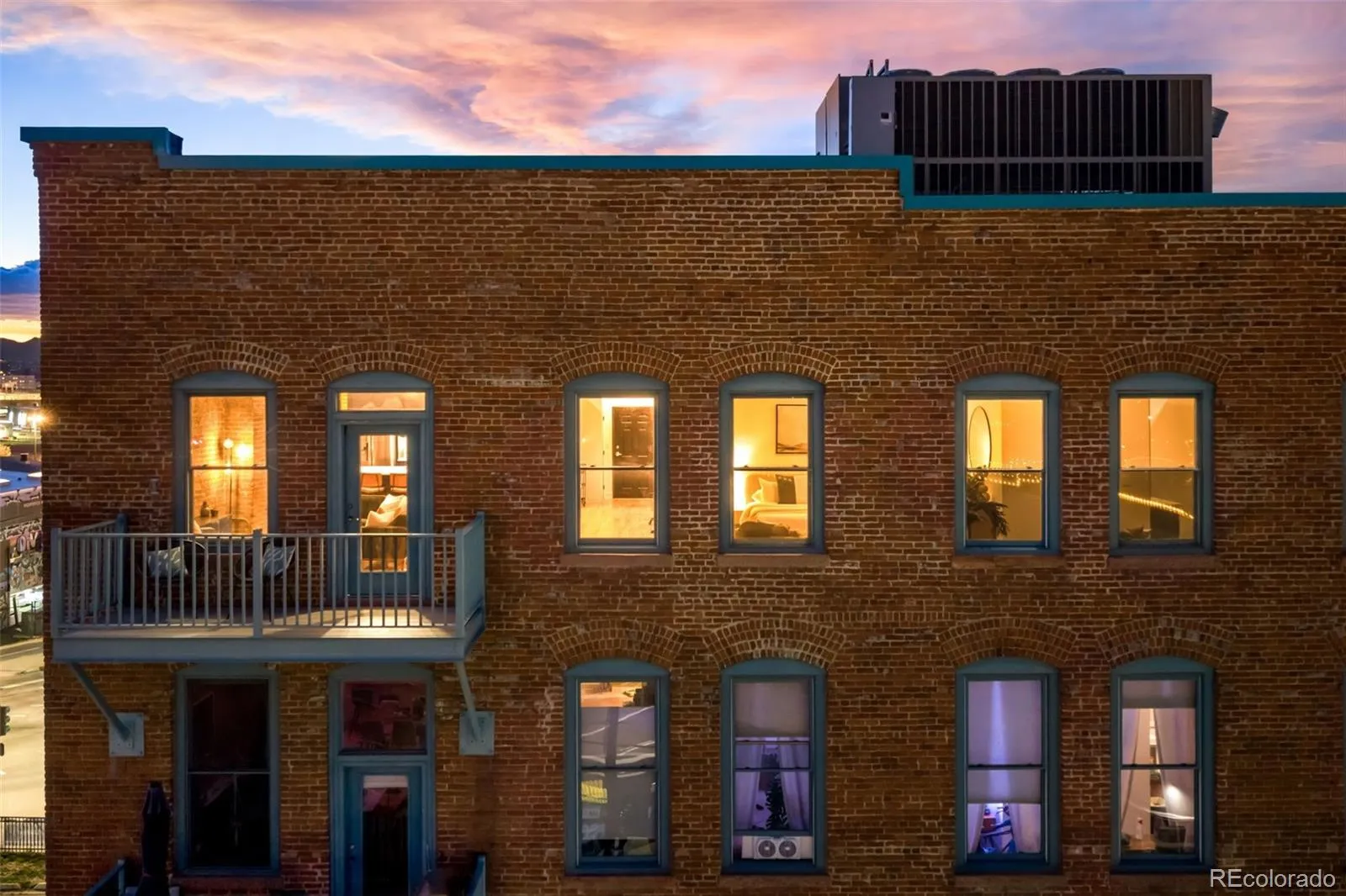 04152026193536 1600 41