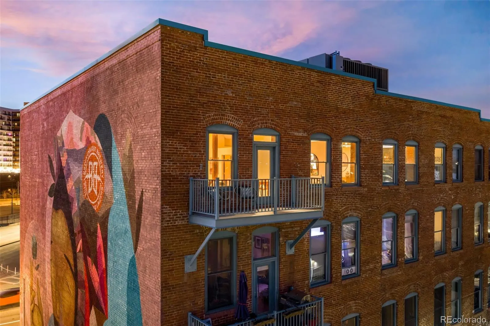 04152026193536 1600 8