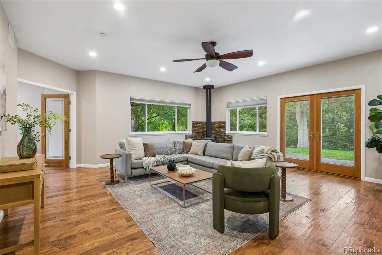 1606 Glen Bar Drive Lakewood CO 80215 MLS #REC7134057 05232026095433 1600 13