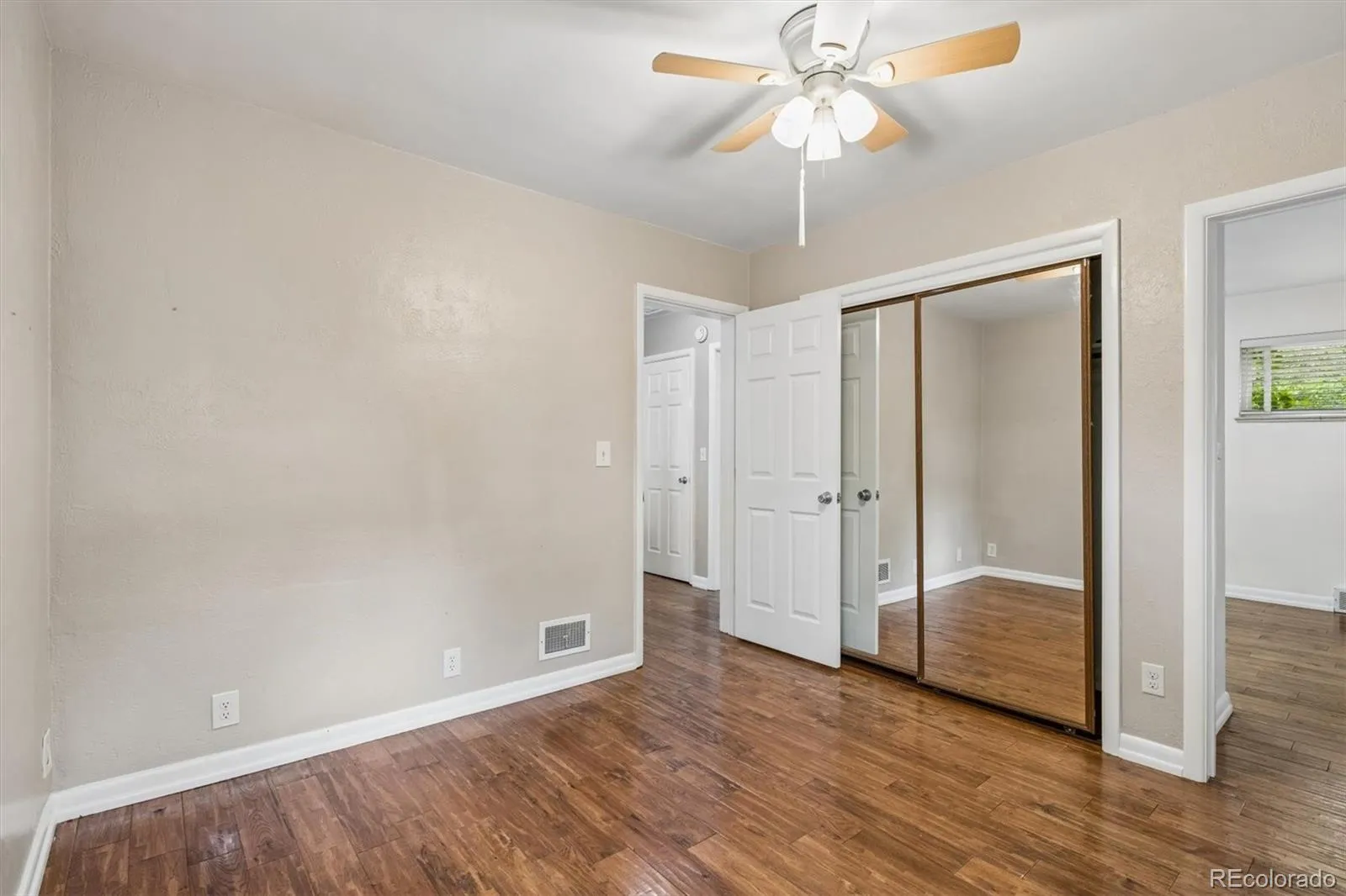 1606 Glen Bar Drive Lakewood CO 80215 MLS #REC7134057 05232026095433 1600 22