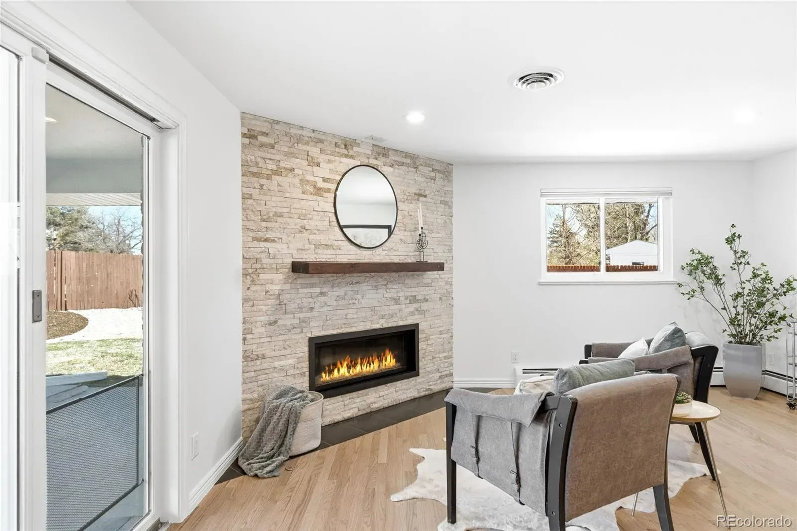 03232026220337 1600 16