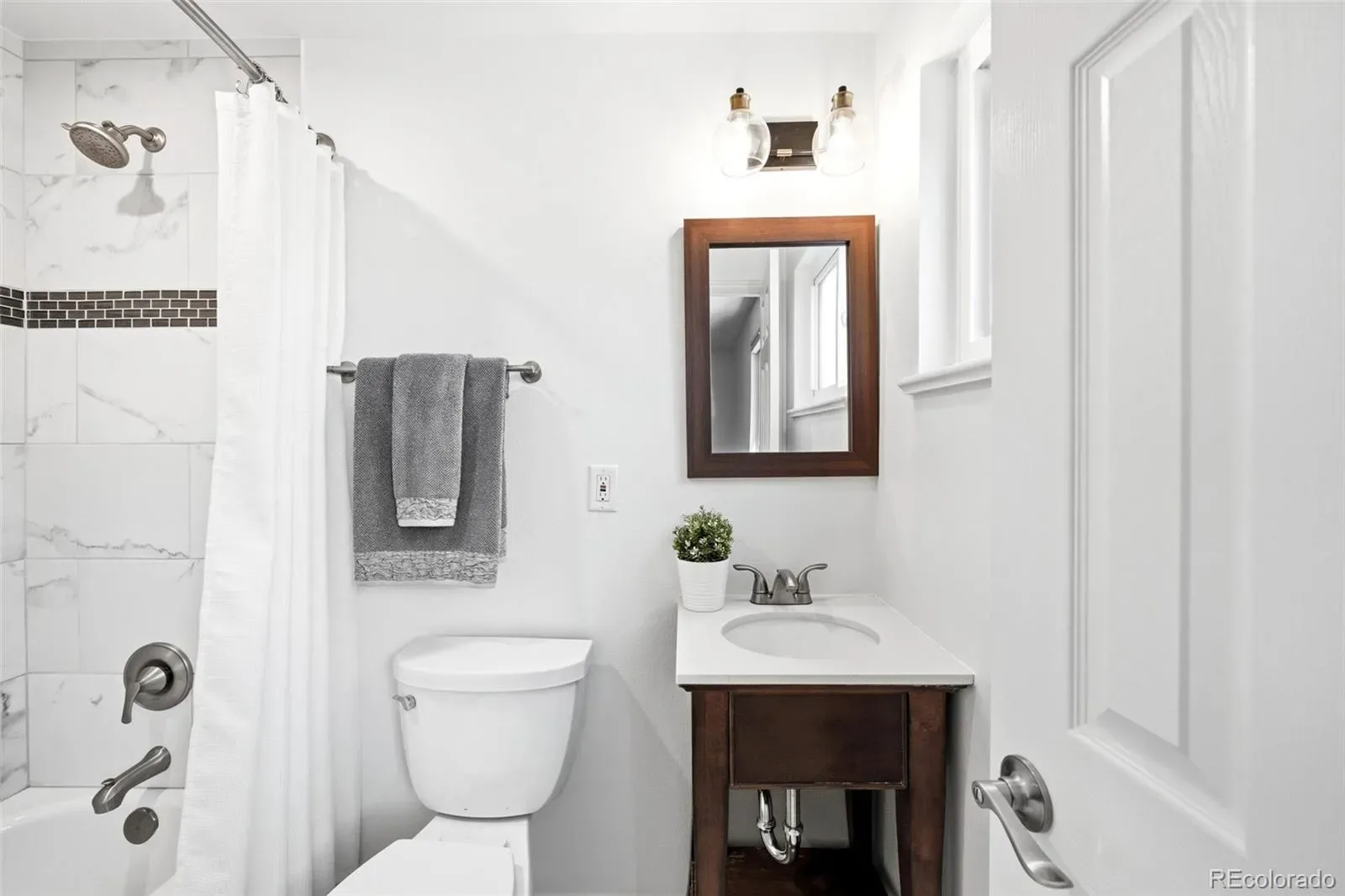 03232026220337 1600 27